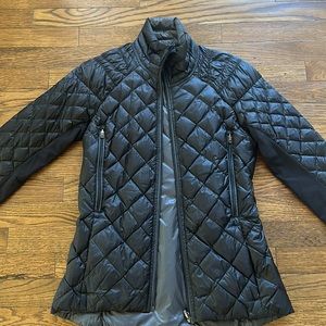 Black Lululemon quilted jacket